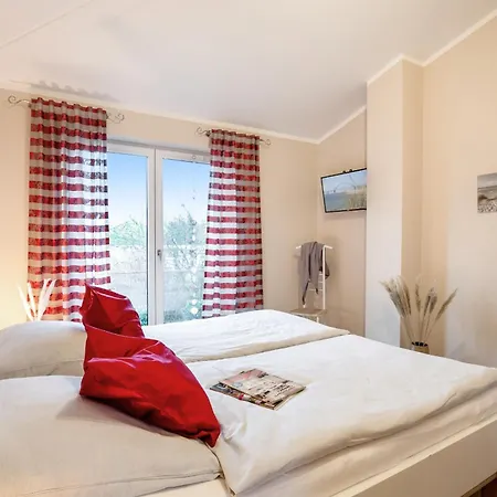 Bauernhof Lafrenz Wellness Haus Kuestenwind * Fehmarn